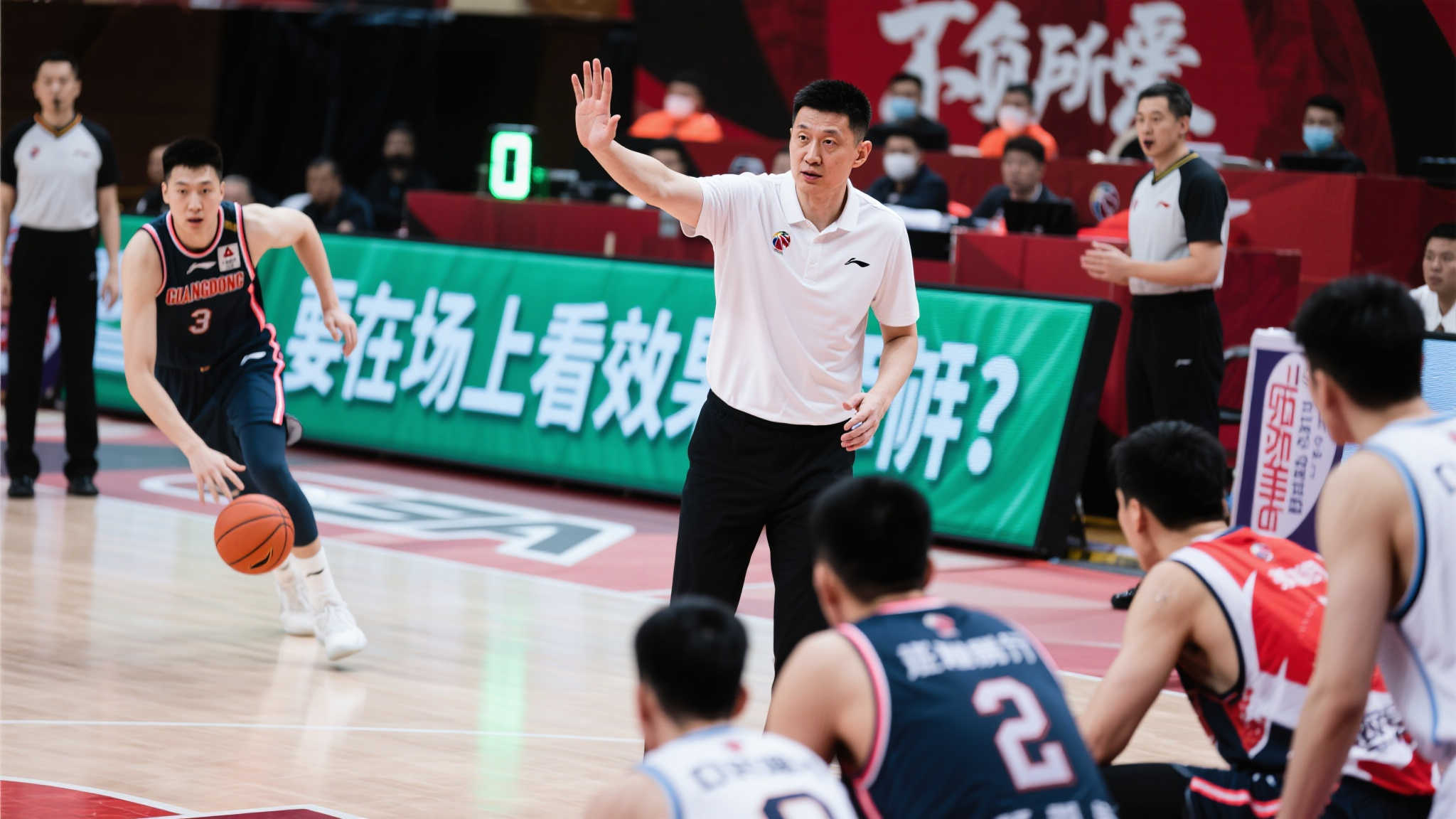 尽管他们并 尽管他们并